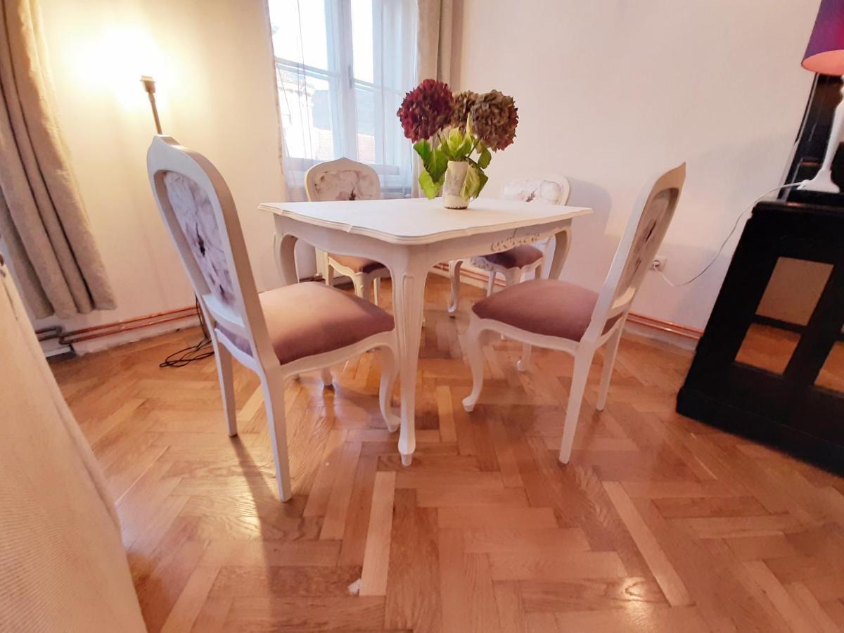 Central Loft Apartment Braşov Esterno foto