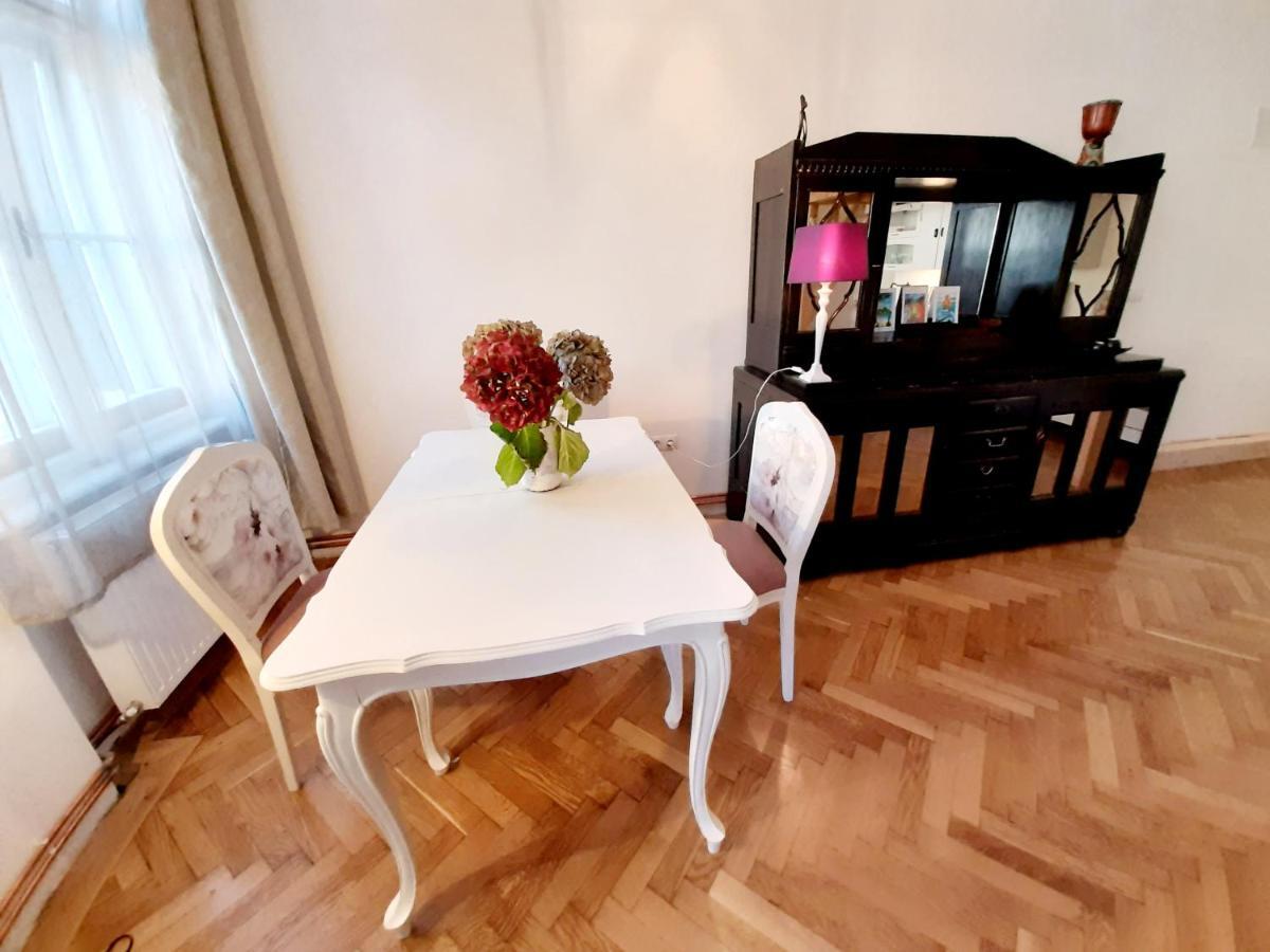 Central Loft Apartment Braşov Esterno foto
